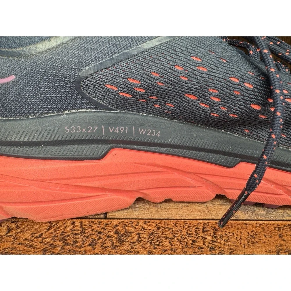 Hoka One One Challenger ATR 6‎ Women's Size 8 B Trail Running Shoes 1106512 EUC